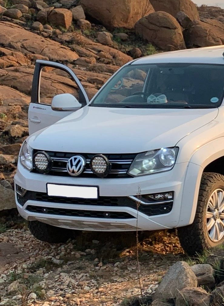 AMAROK | ꜱᴘᴏᴛʟɪɢʜᴛ ʙʀᴀᴄᴋᴇᴛ