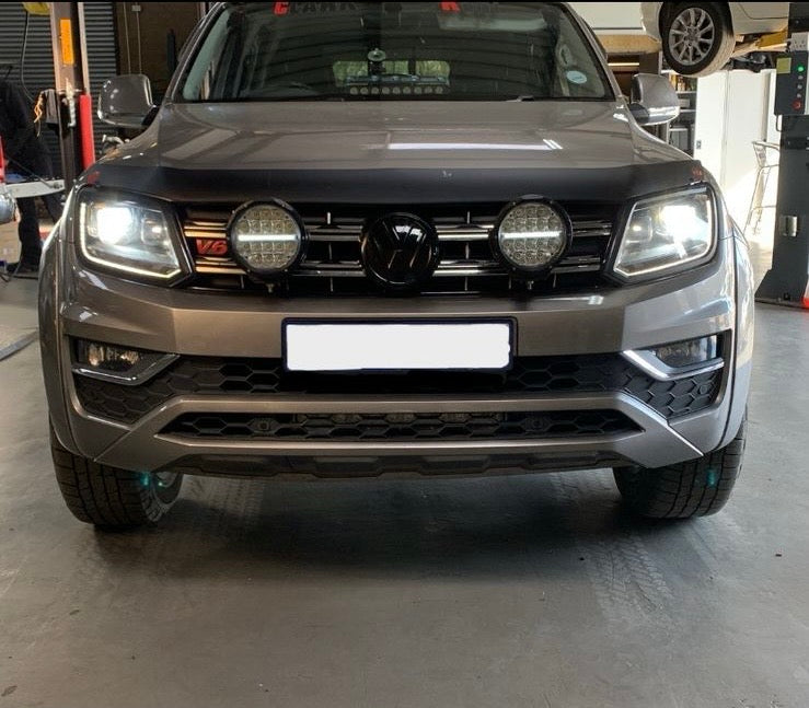 AMAROK | ꜱᴘᴏᴛʟɪɢʜᴛ ʙʀᴀᴄᴋᴇᴛ